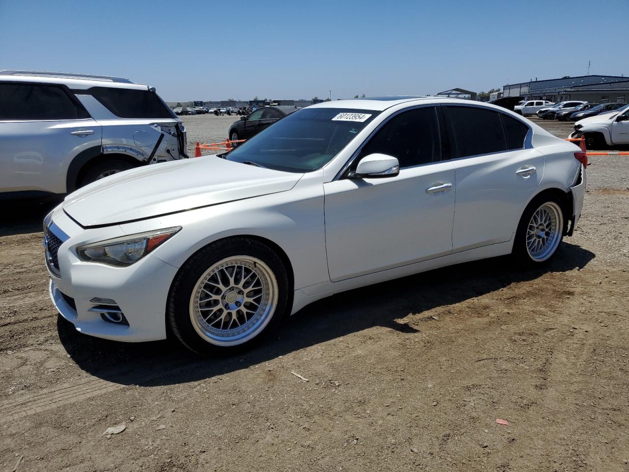 INFINITI Q50 2014