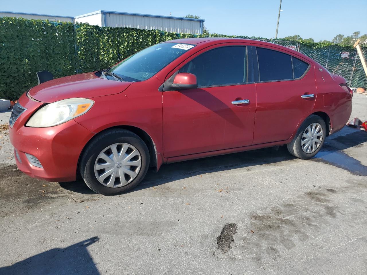 NISSAN VERSA S 2013