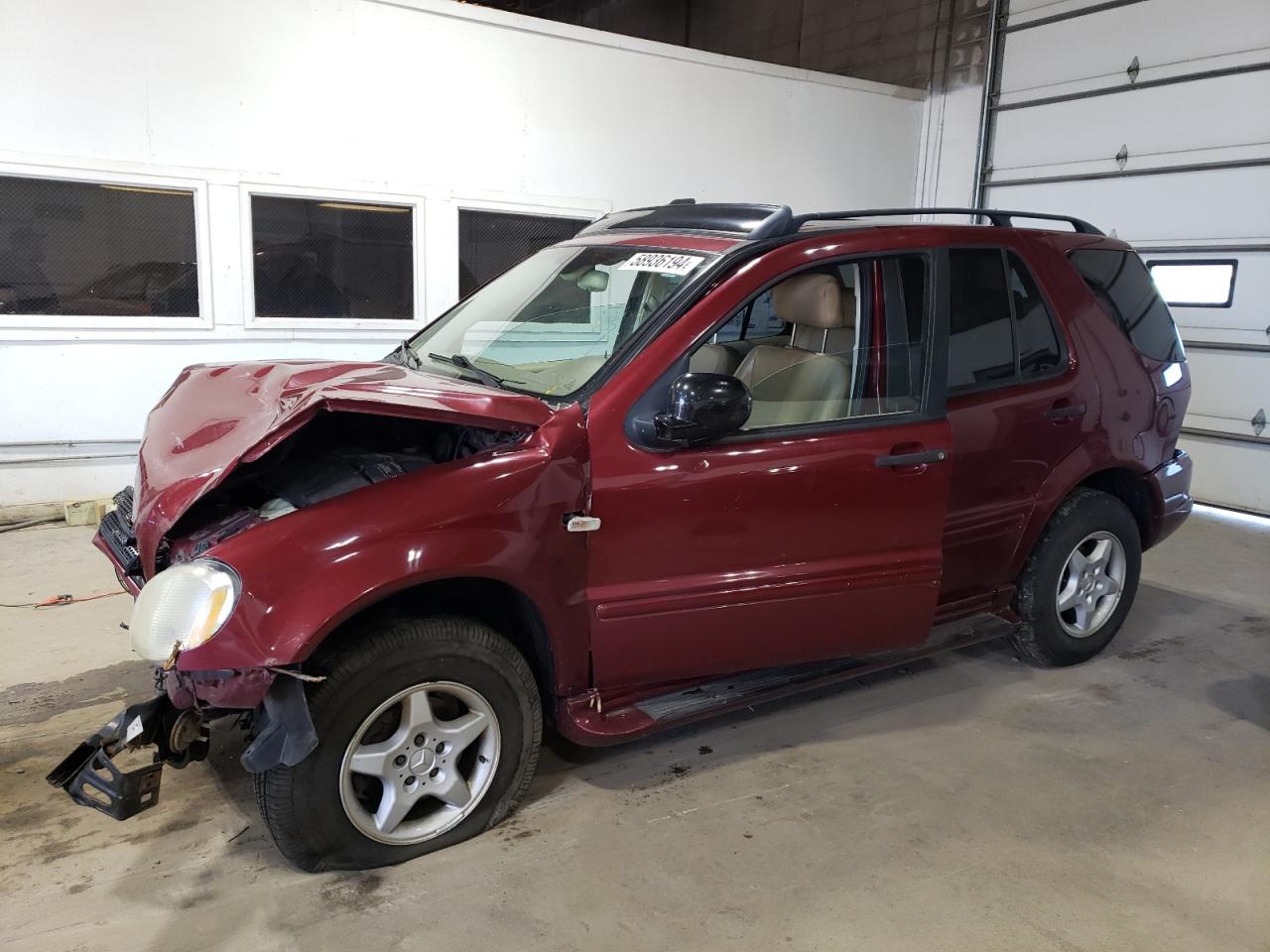 MERCEDES-BENZ M-CLASS 2001
