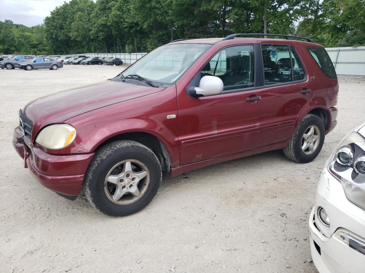 MERCEDES-BENZ M-CLASS 2000