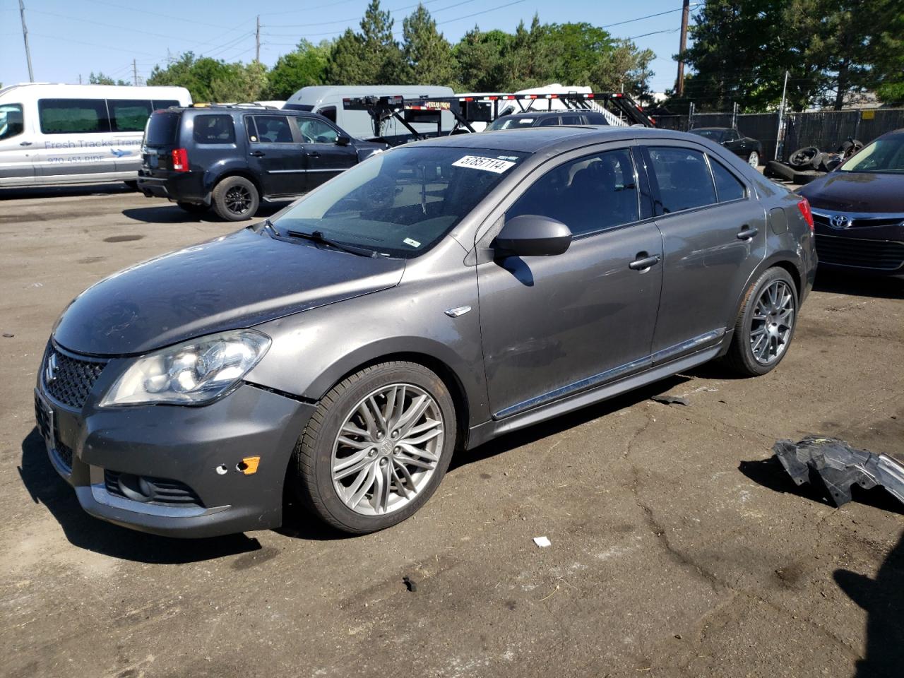 SUZUKI KIZASHI 2011
