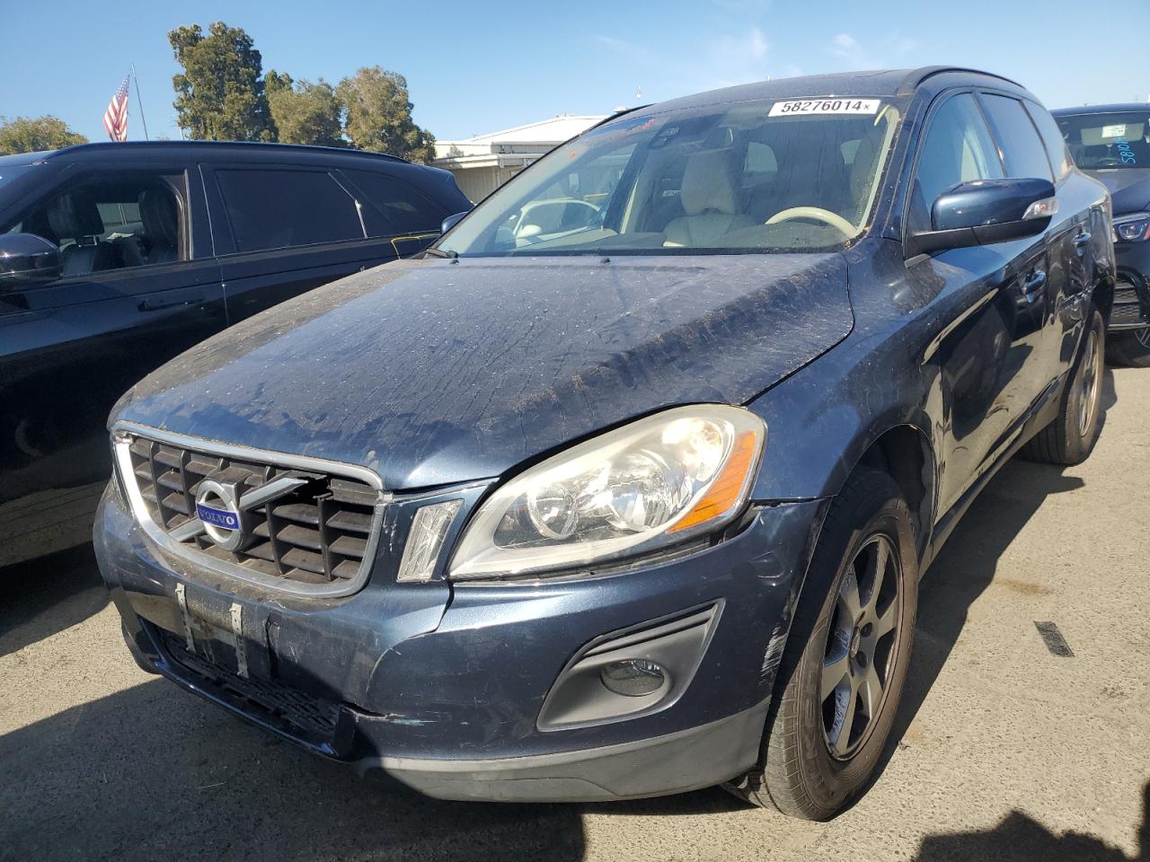 VOLVO XC60 2010