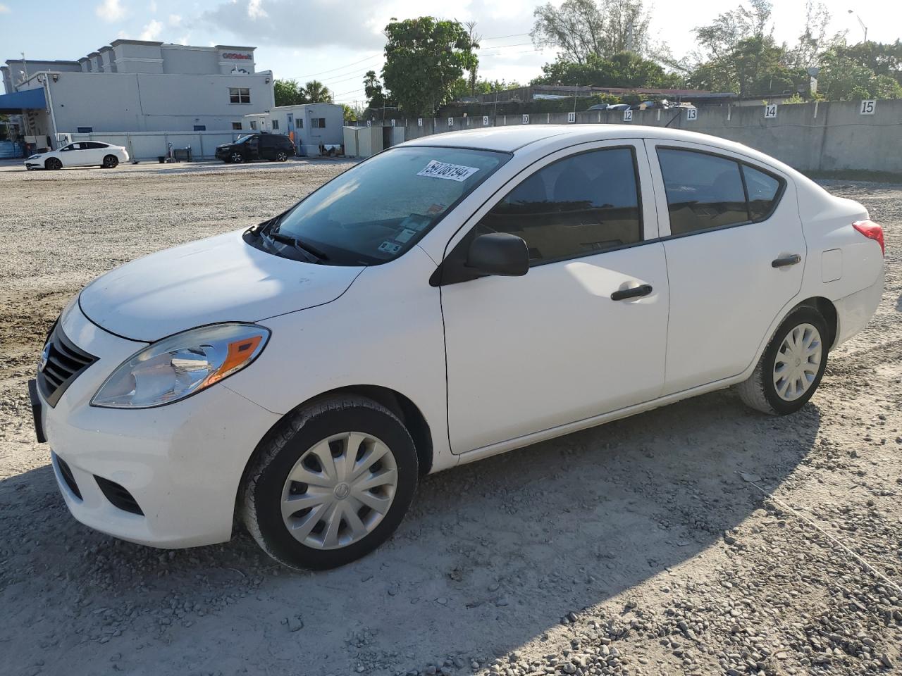 NISSAN VERSA 2014