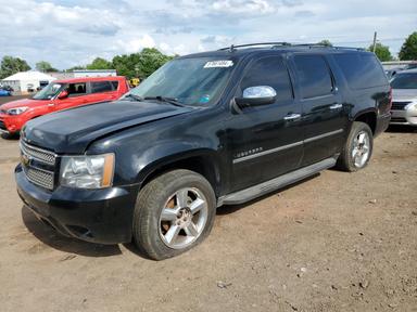 Chevrolet Suburban 2014