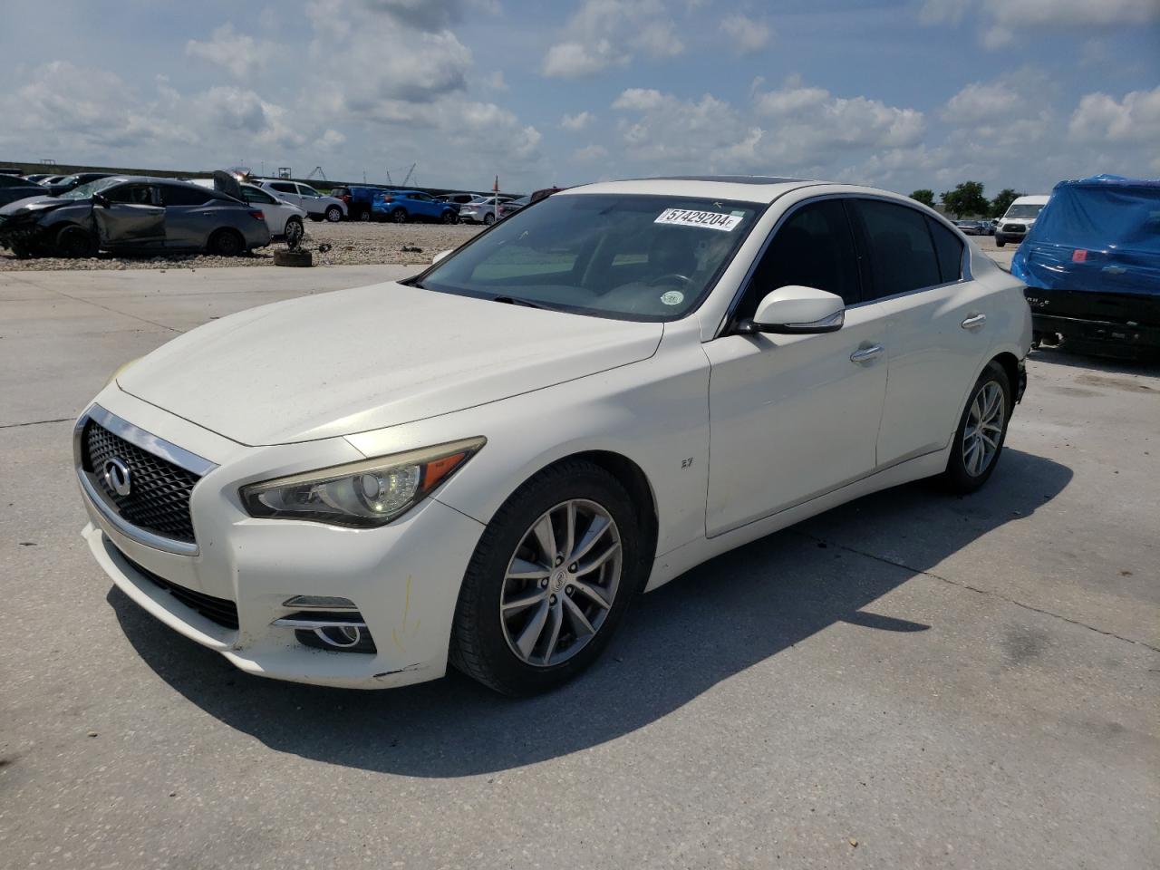 INFINITI Q50 2015