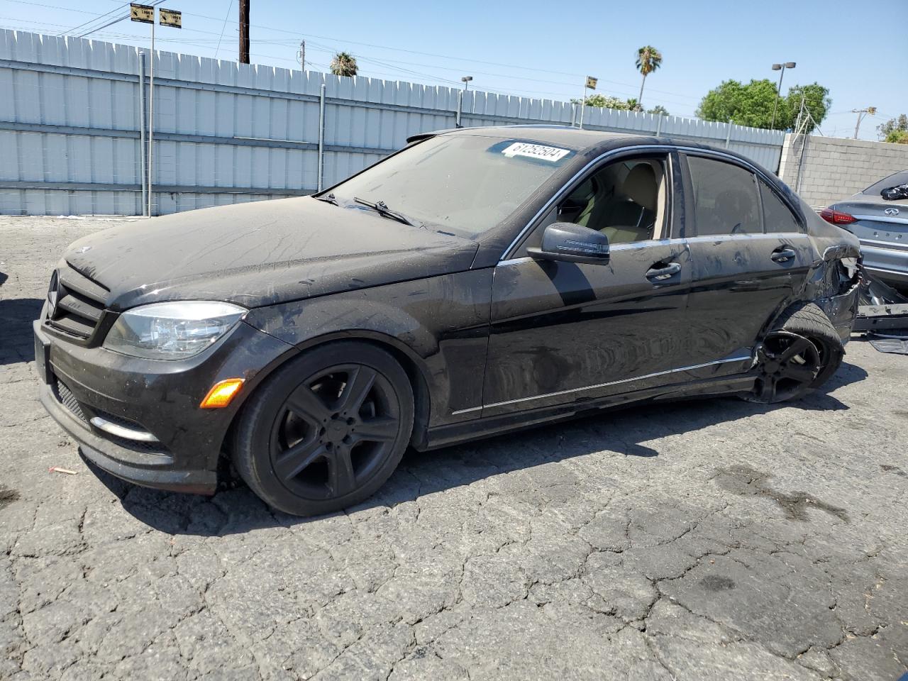 MERCEDES-BENZ C-CLASS 2011
