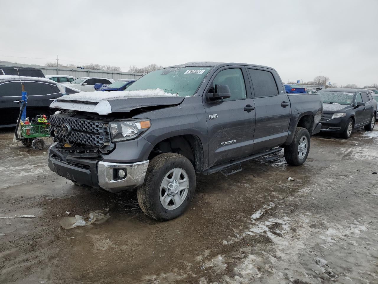 TOYOTA TUNDRA 2021
