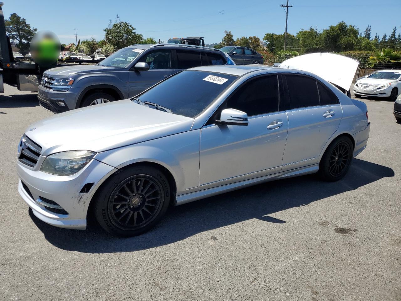 MERCEDES-BENZ C-CLASS 2011