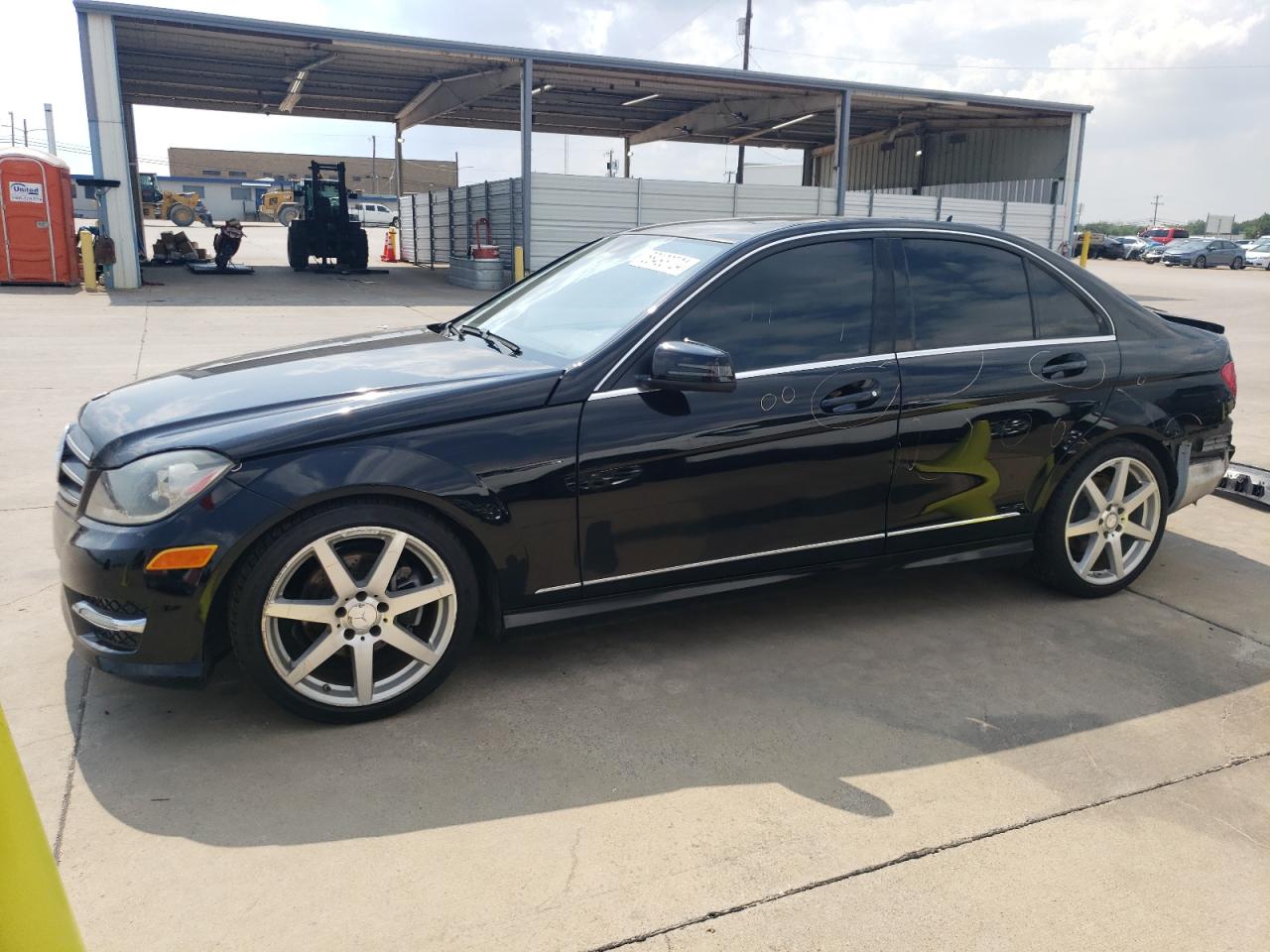 MERCEDES-BENZ C-CLASS 2014