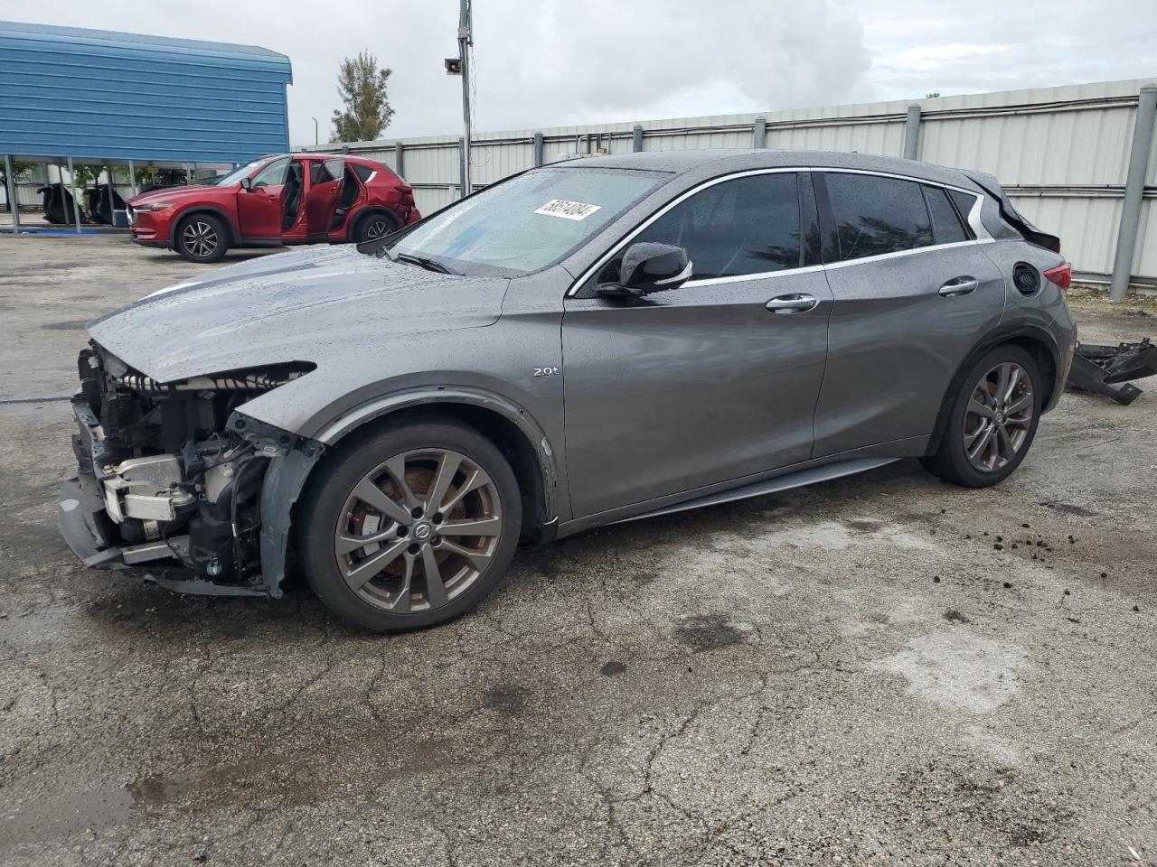 INFINITI QX30 BASE 2017
