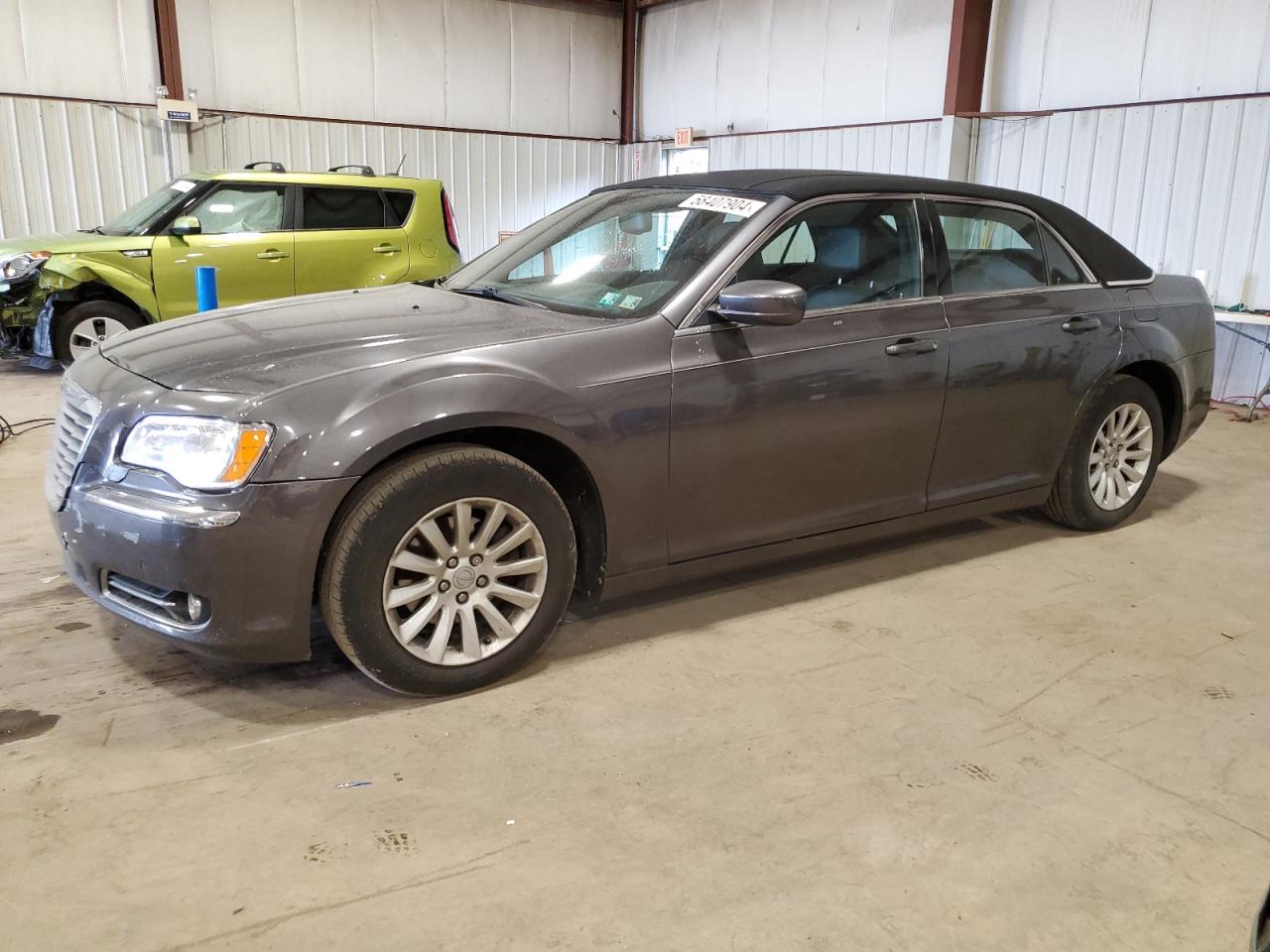 CHRYSLER 300 2013