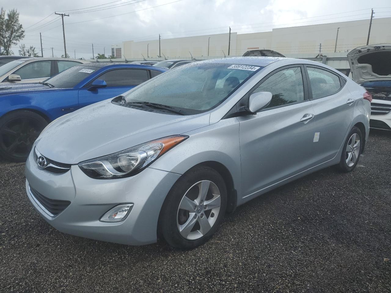 HYUNDAI ELANTRA 2013