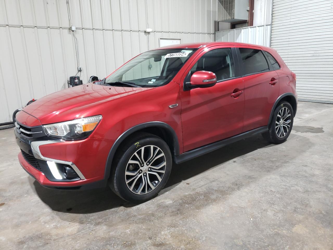 MITSUBISHI OUTLANDER 2018