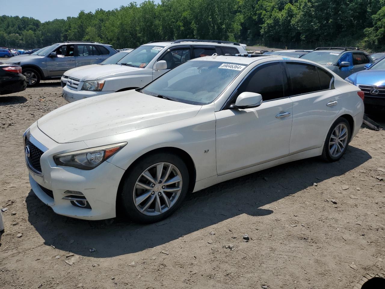 INFINITI Q50 BASE 2015