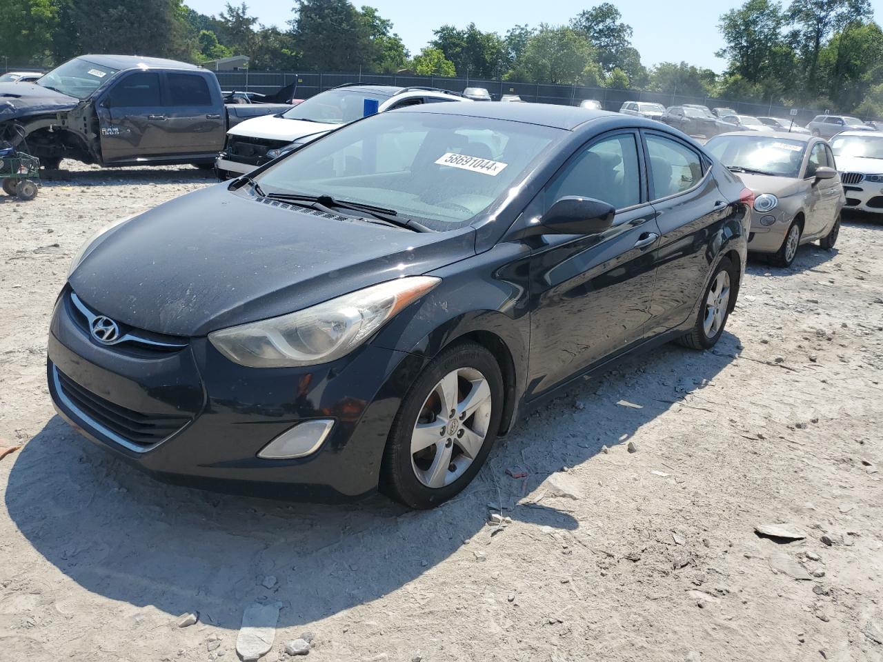 HYUNDAI ELANTRA GL 2013