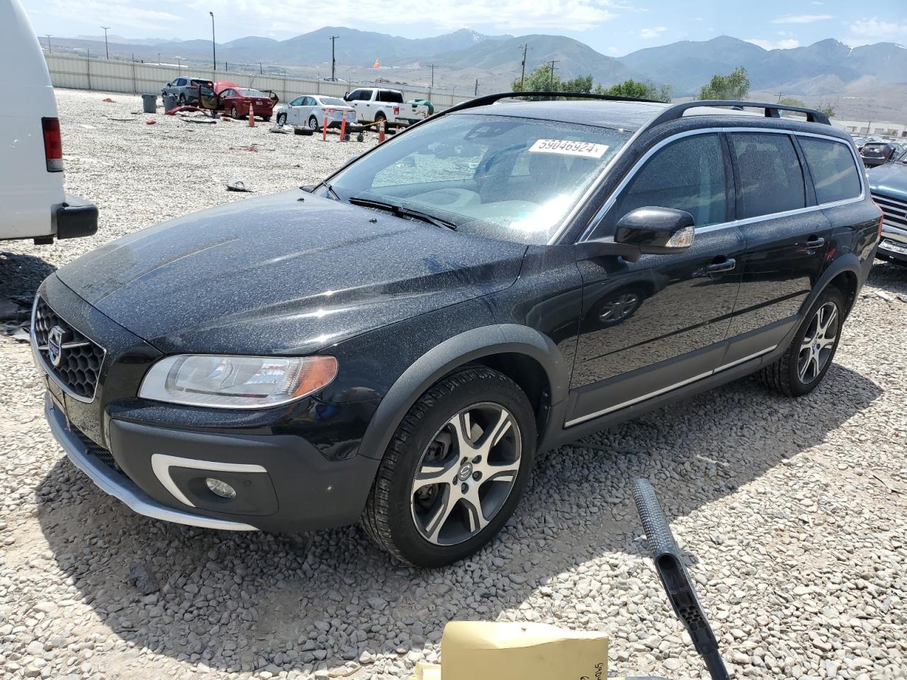VOLVO XC70 T6 PR 2015
