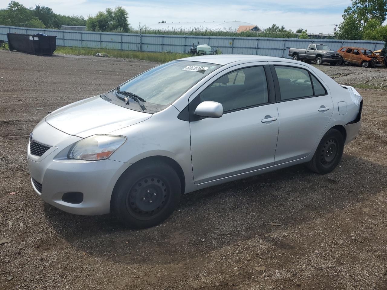 TOYOTA YARIS 2012