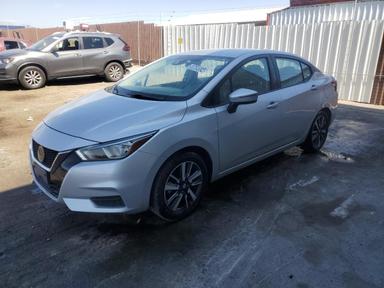 Nissan Versa 2021