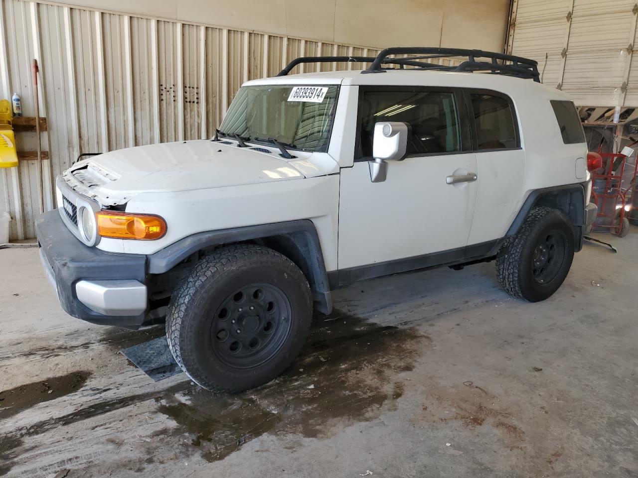 TOYOTA FJ CRUISER 2010
