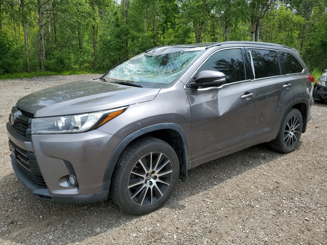 TOYOTA HIGHLANDER 2017