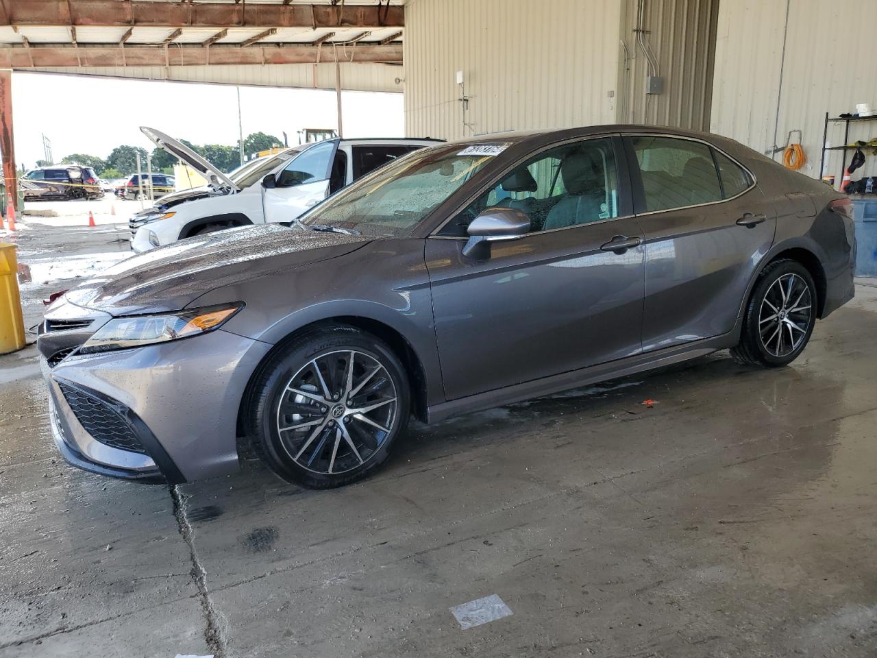 TOYOTA CAMRY SE N 2024