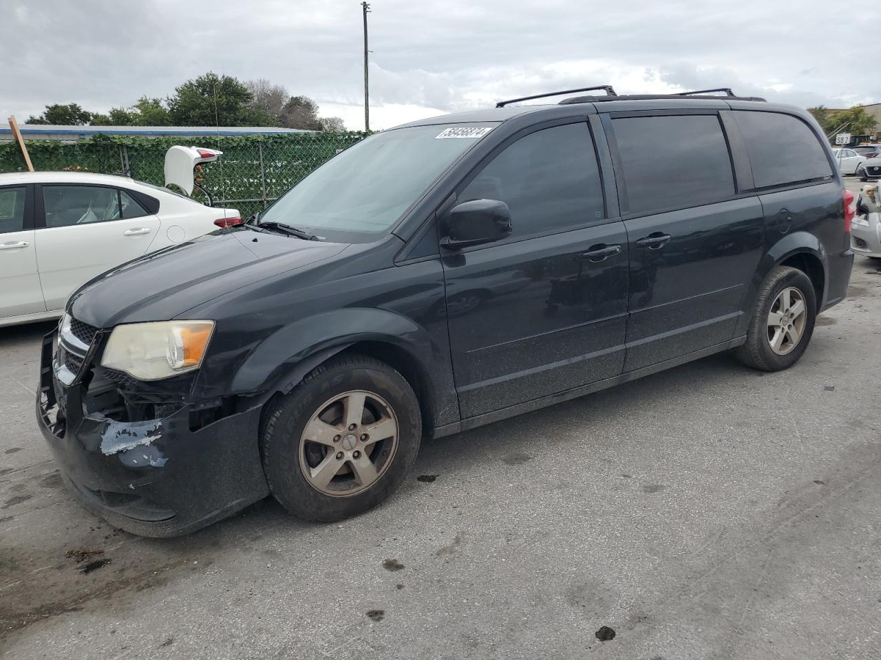DODGE CARAVAN 2013
