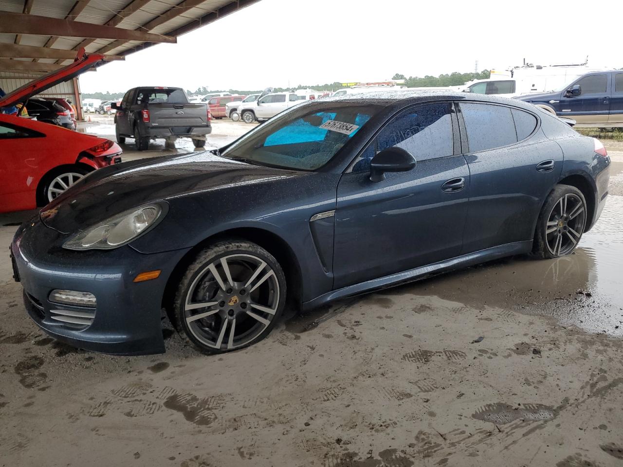 PORSCHE PANAMERA 2 2011