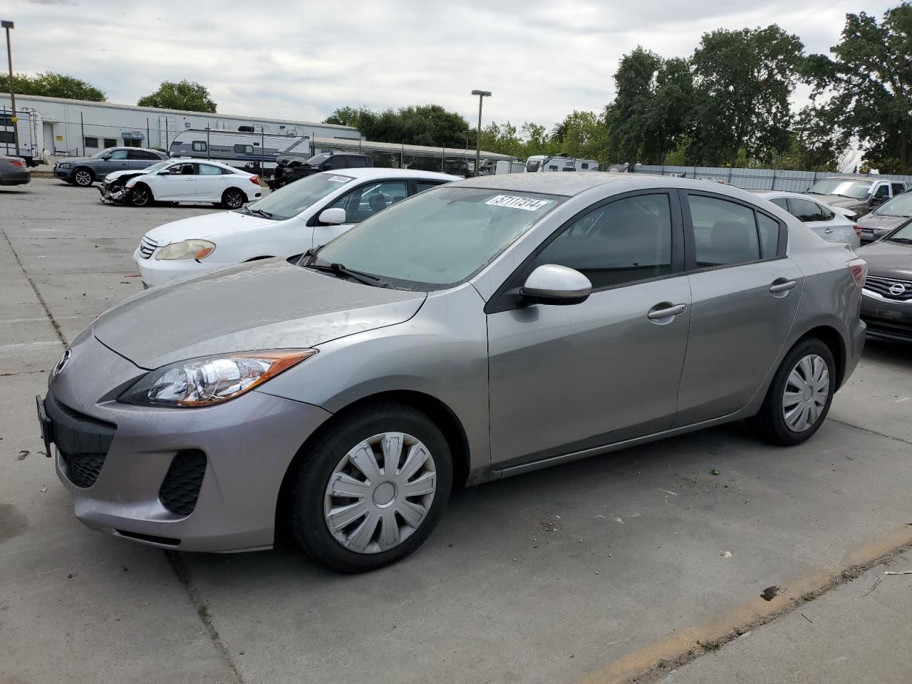 MAZDA 3 2013