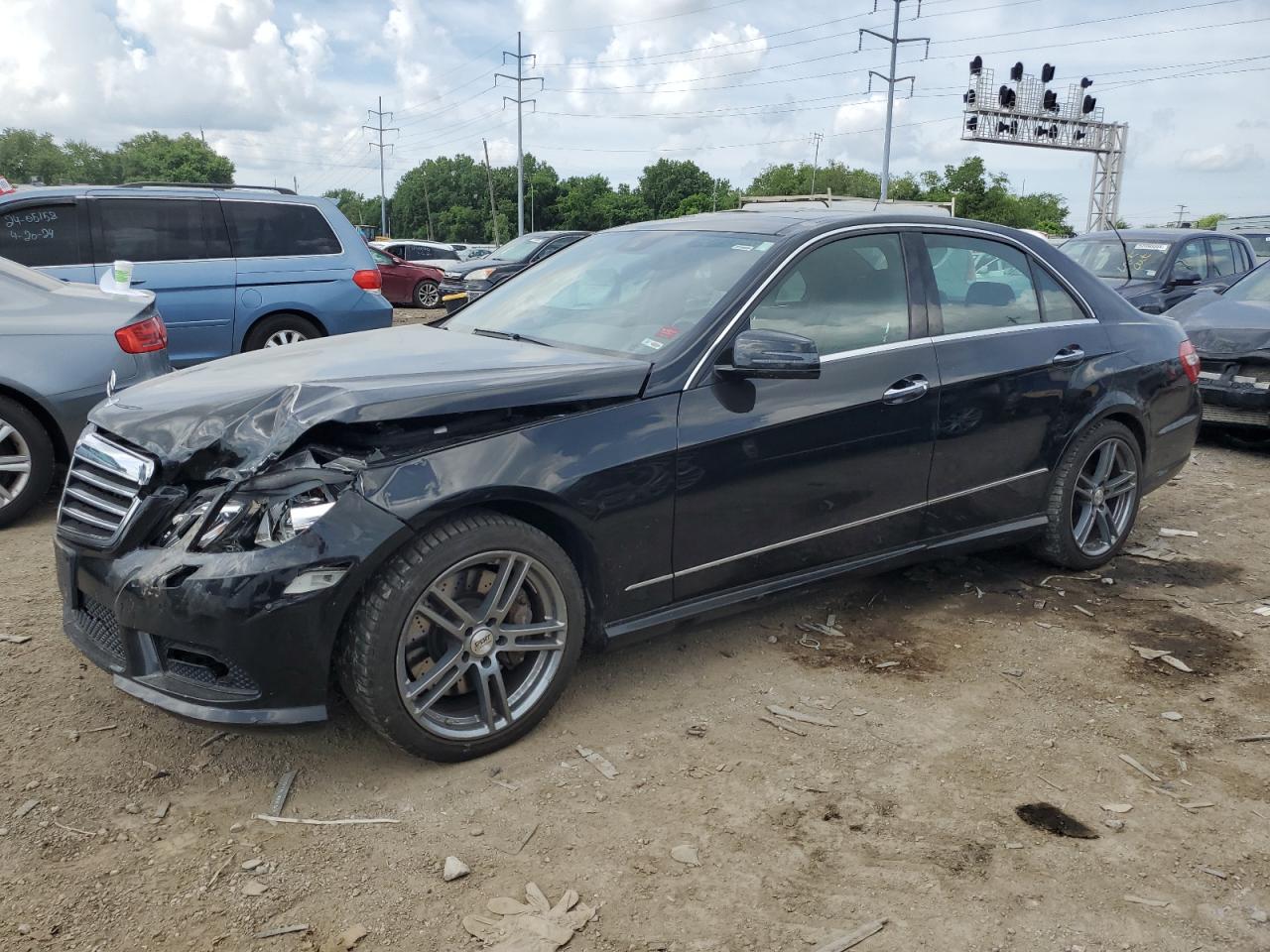 MERCEDES-BENZ E-CLASS 2011