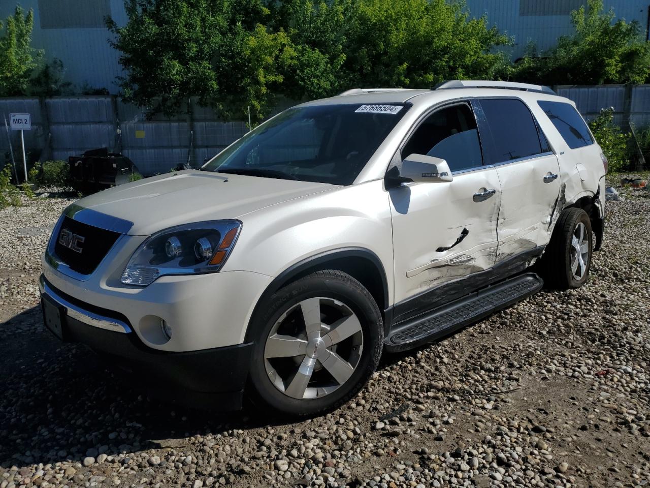 GMC ACADIA 2011