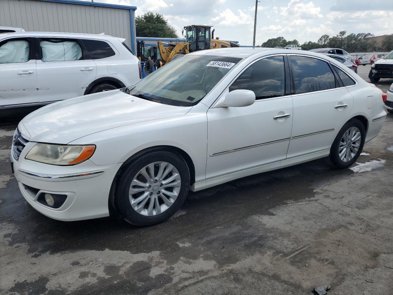 HYUNDAI AZERA 2011