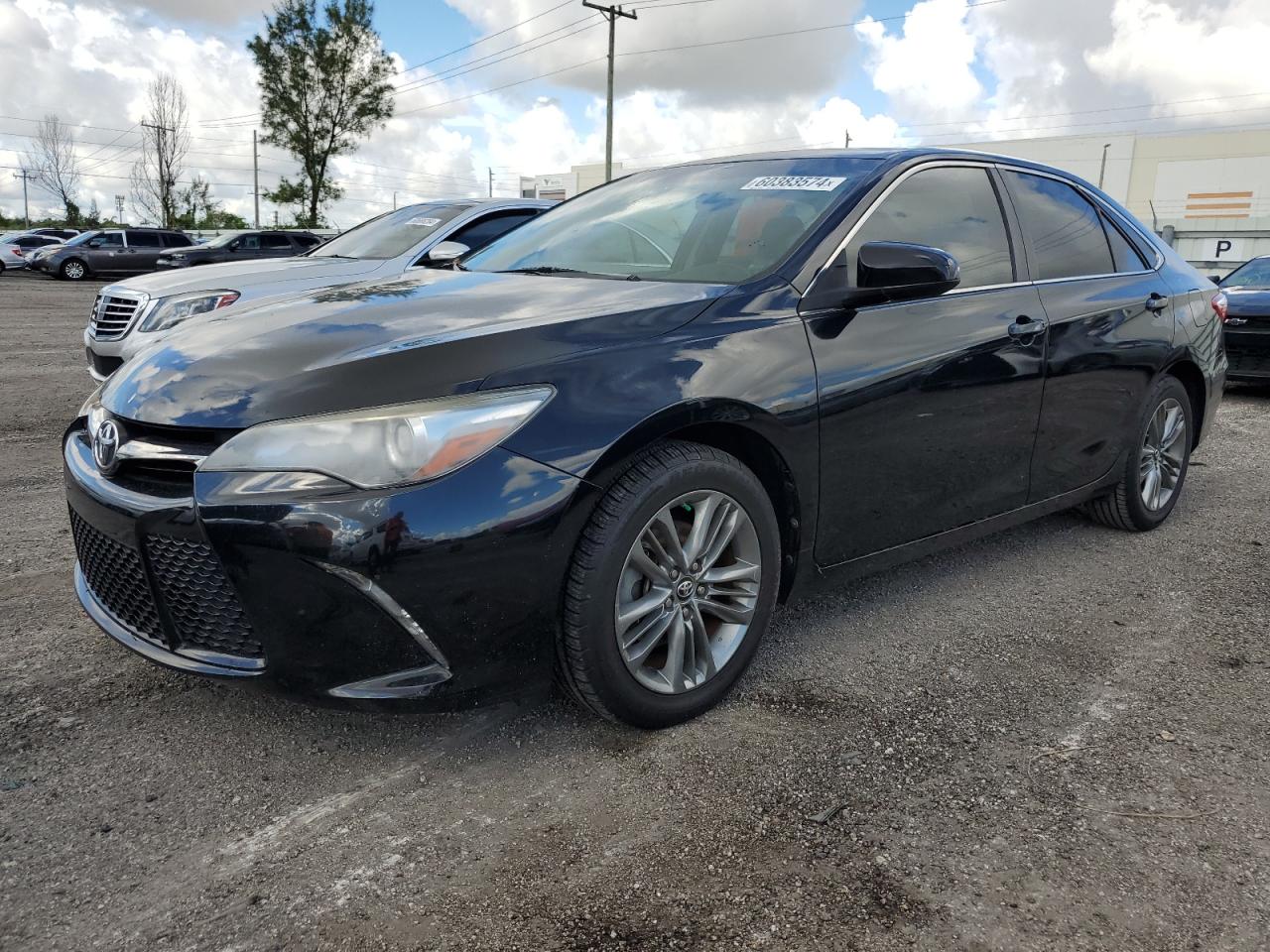 TOYOTA CAMRY 2017