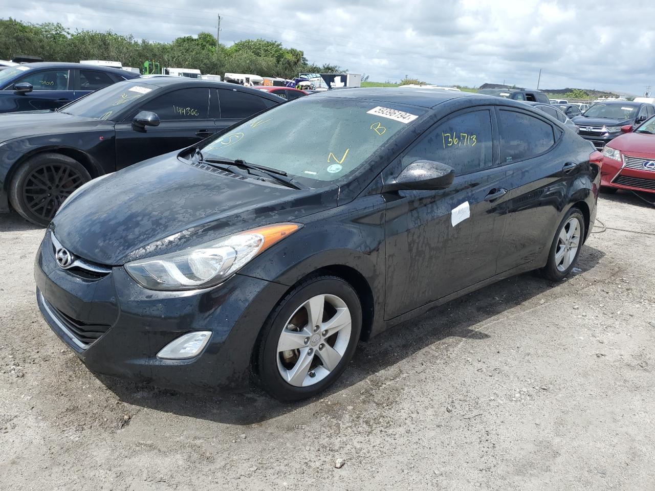 HYUNDAI ELANTRA 2013