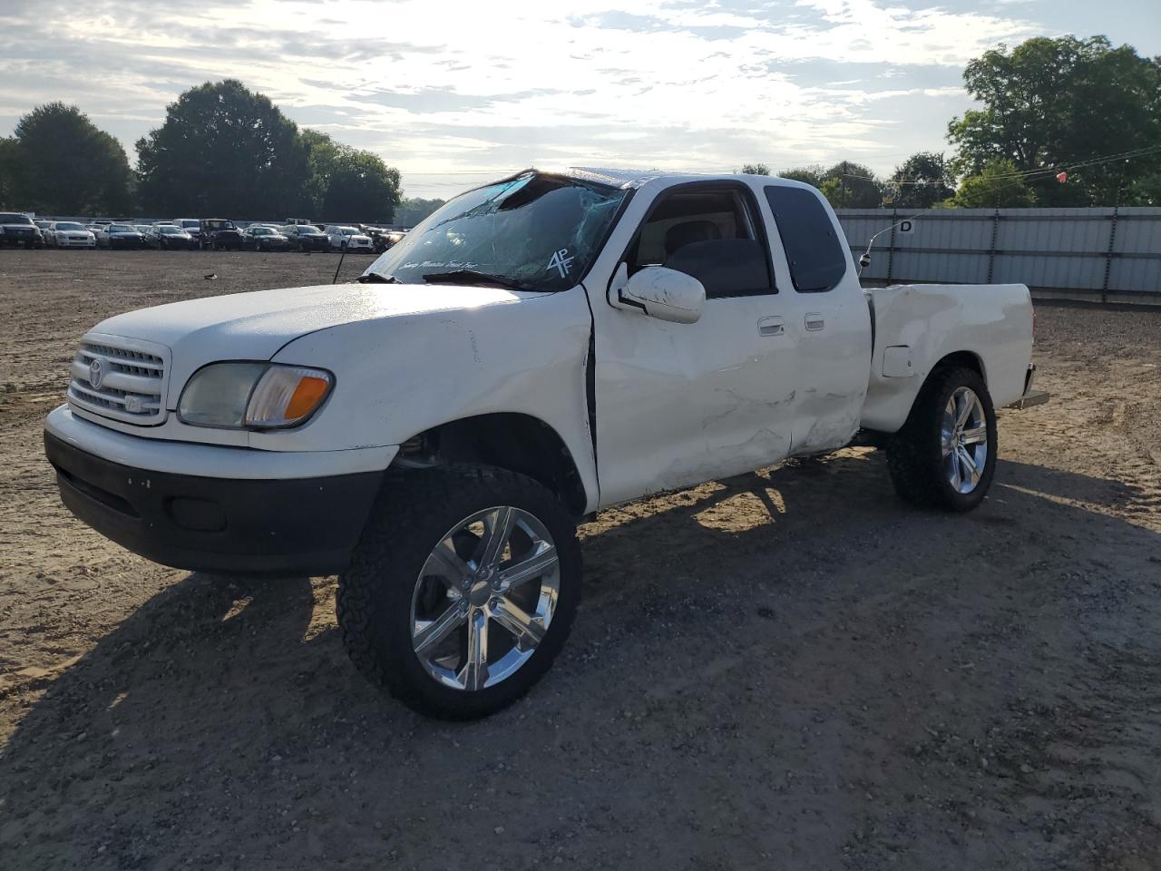 TOYOTA TUNDRA 2002