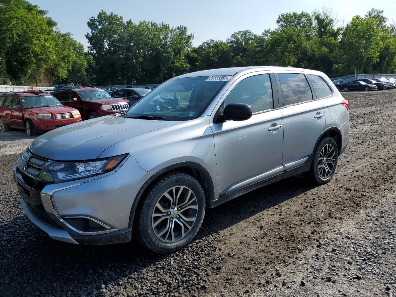 MITSUBISHI OUTLANDER 2017