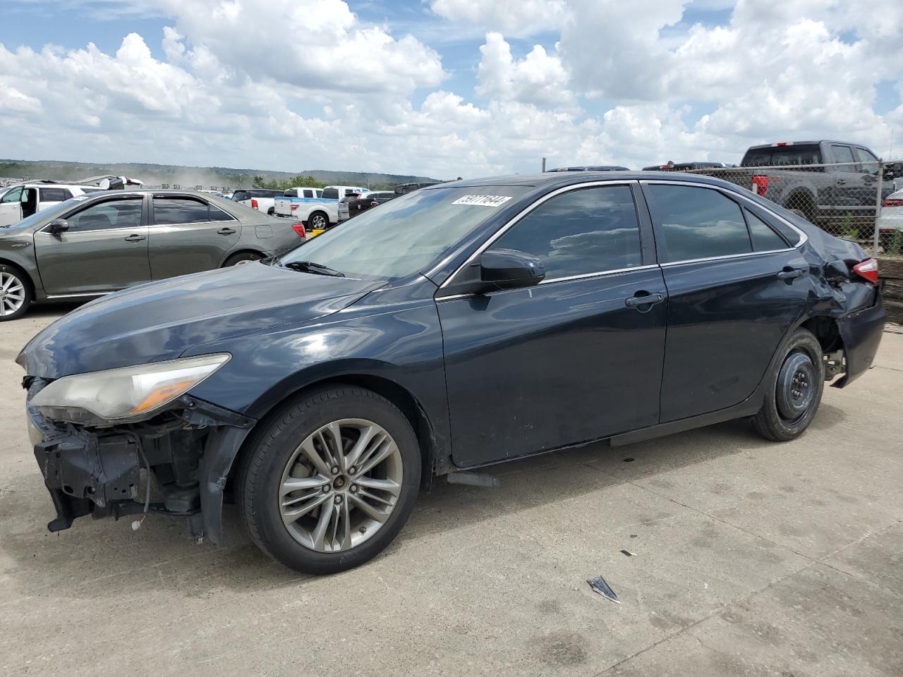 TOYOTA CAMRY LE 2017