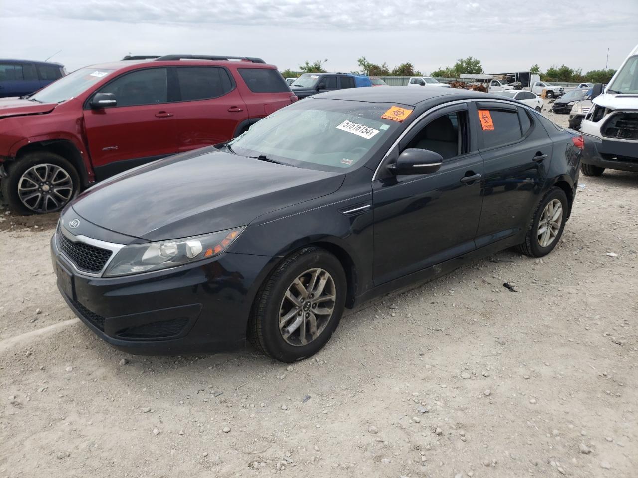 KIA OPTIMA LX 2011