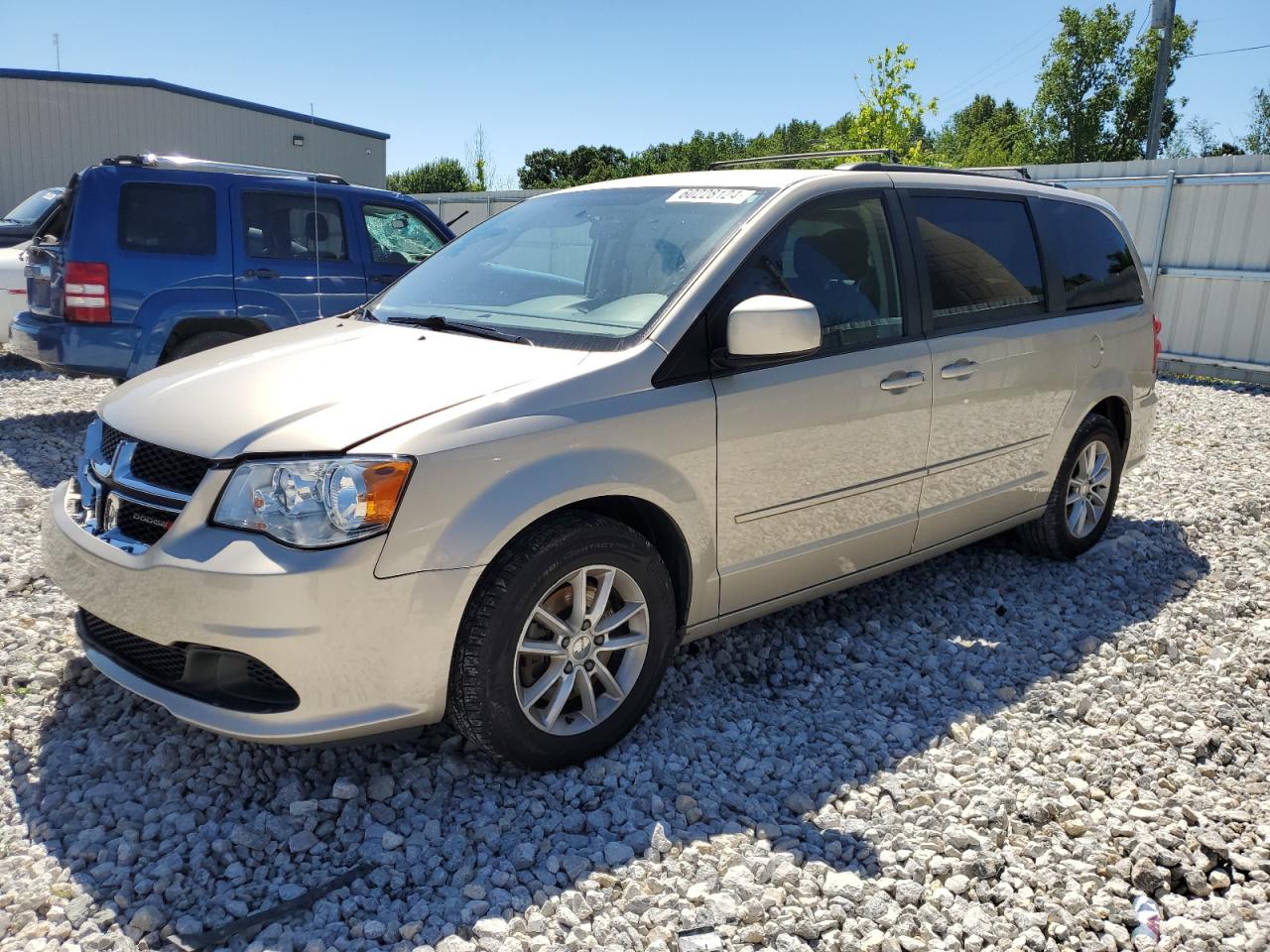 DODGE CARAVAN 2016