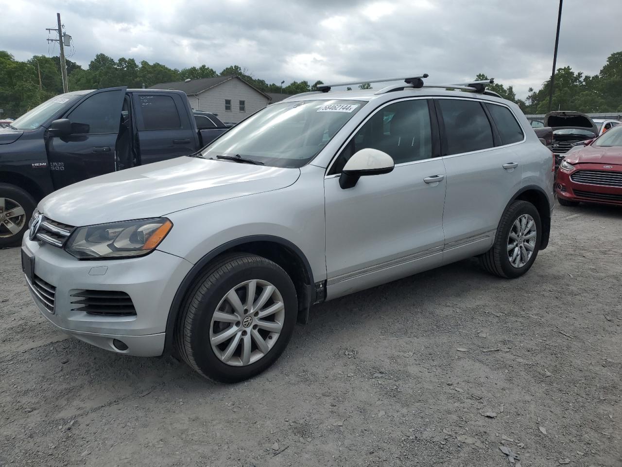 VOLKSWAGEN TOUAREG 2012