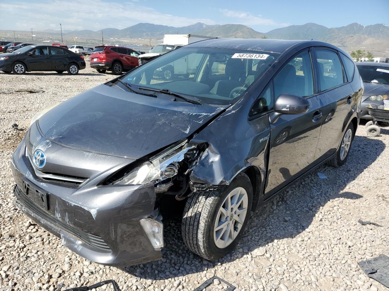 TOYOTA PRIUS V 2013