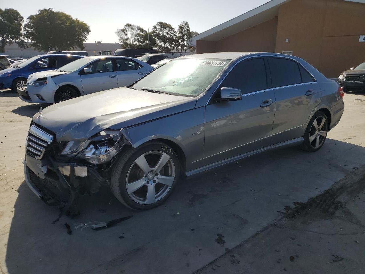 MERCEDES-BENZ E-CLASS 2012