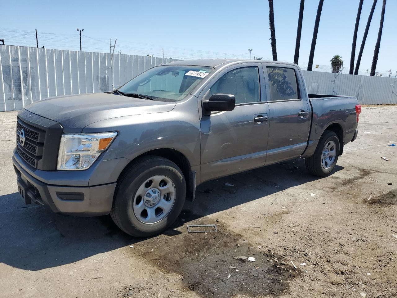 NISSAN TITAN 2022