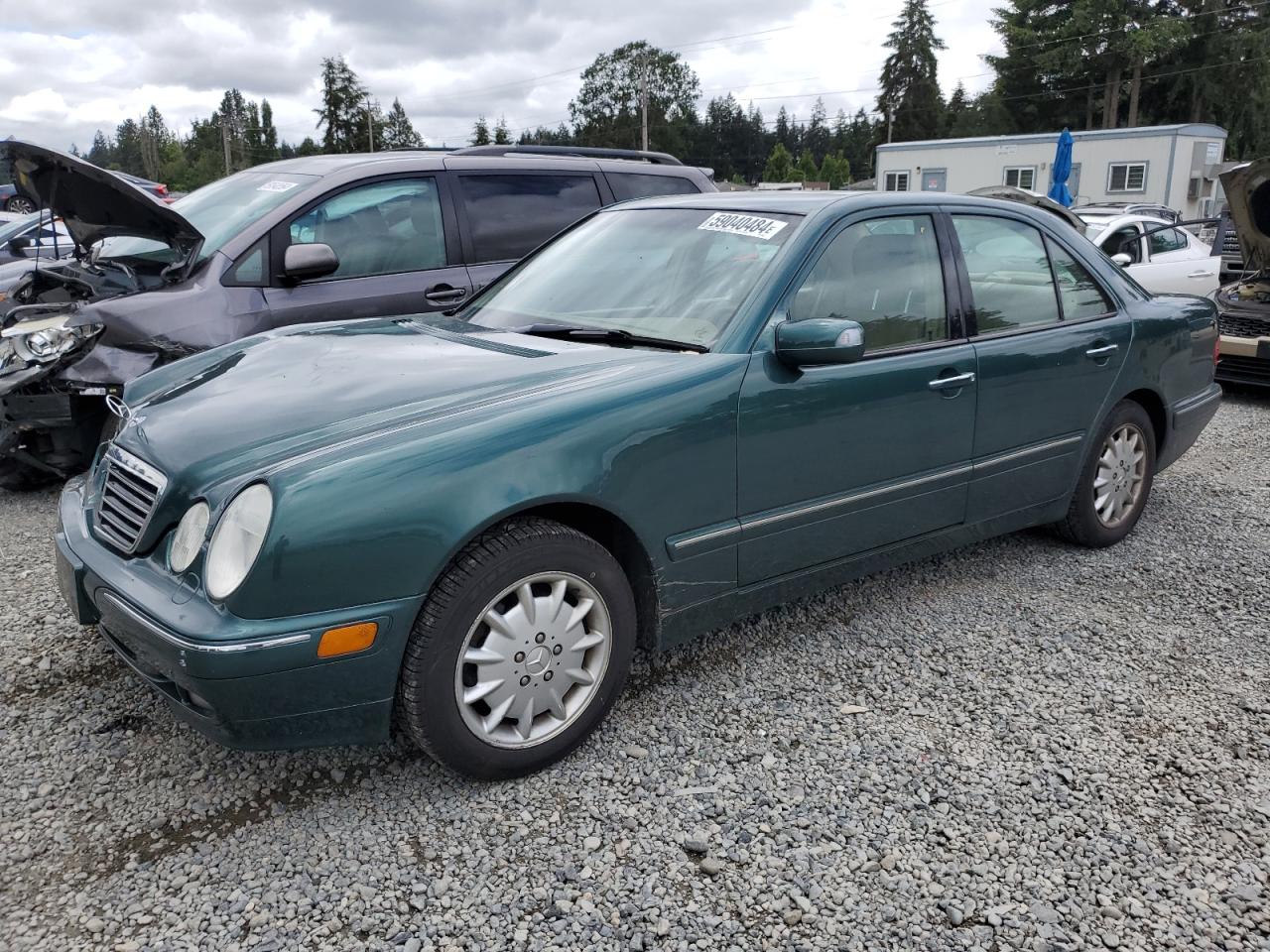 MERCEDES-BENZ E-CLASS 2000