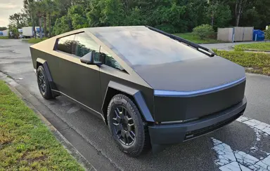 Tesla Cybertruck 2024