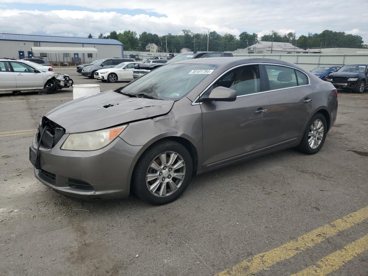 BUICK LACROSSE 2011
