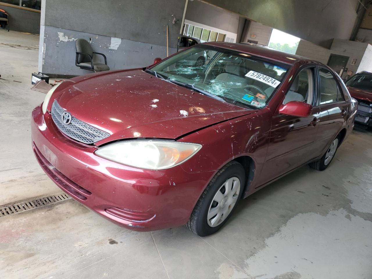 TOYOTA CAMRY LE 2002