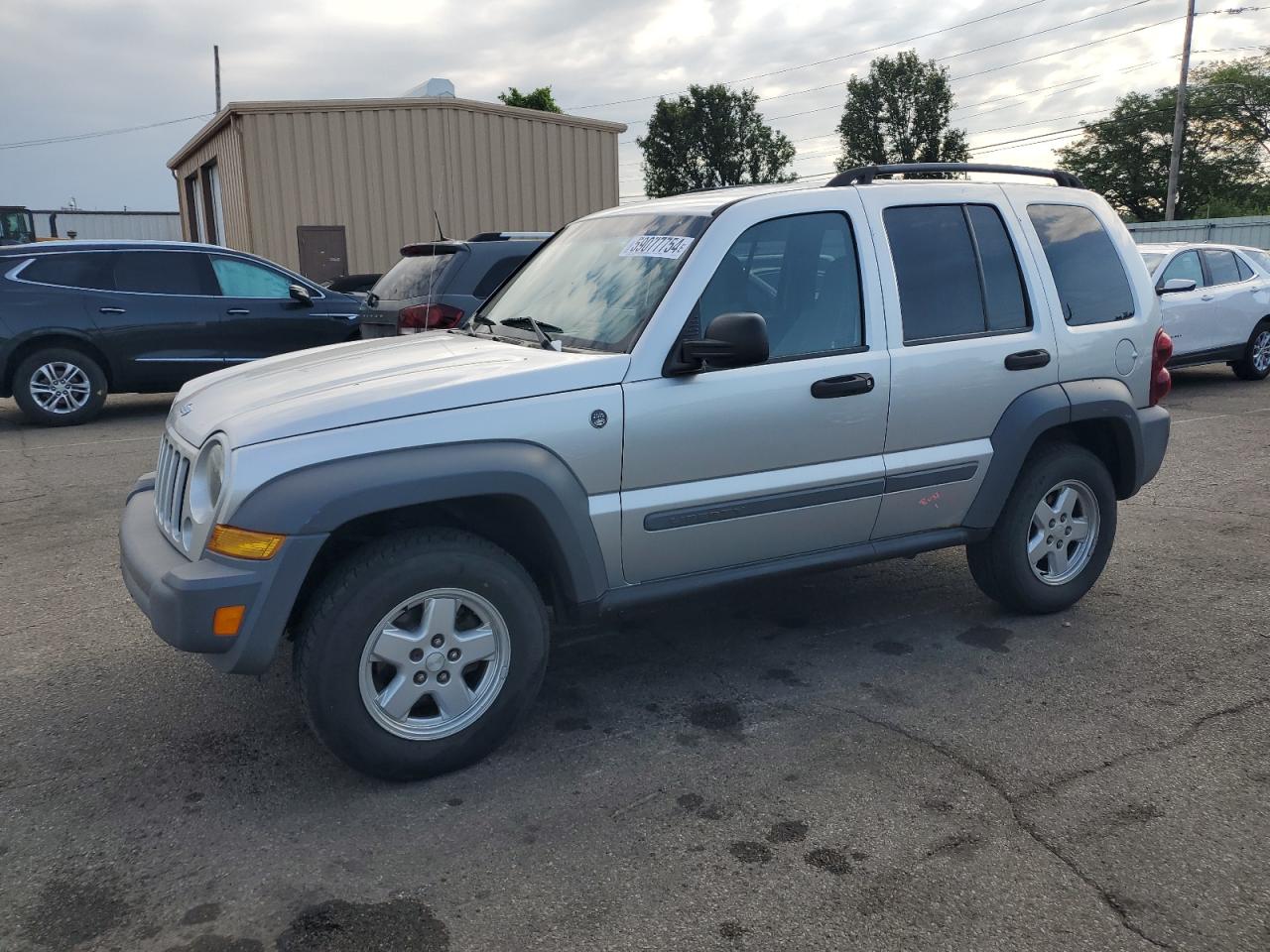 JEEP LIBERTY 2005