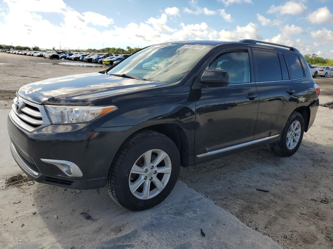 TOYOTA HIGHLANDER 2012