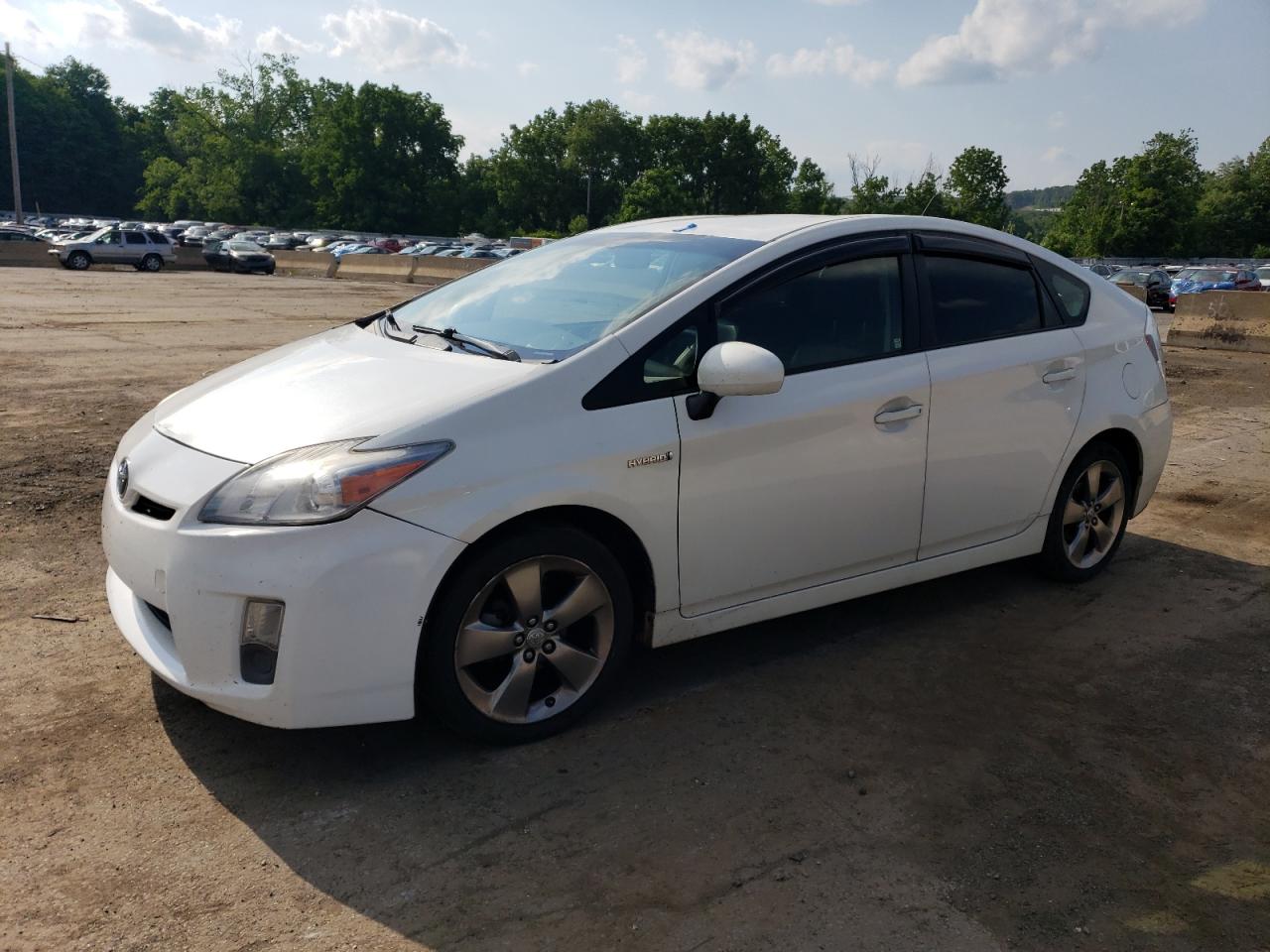 TOYOTA PRIUS 2013