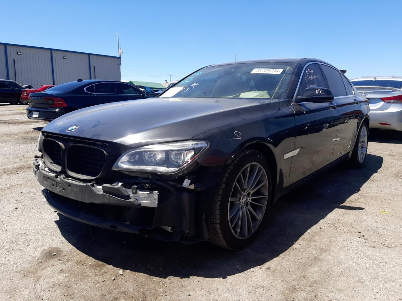 BMW 7 SERIES 2013